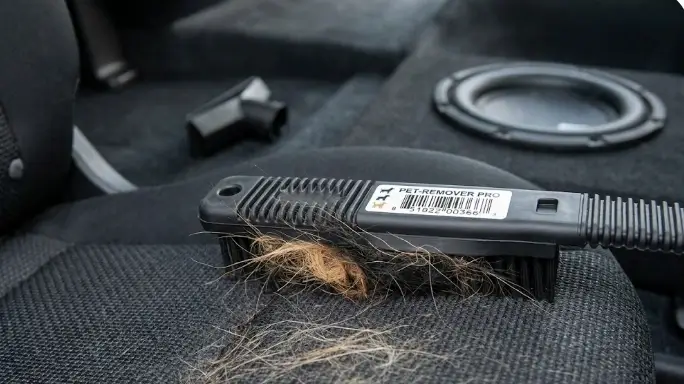 Chemical Guys ACC_S06 brush highlighting the high-grade composite rubber bristles and built-in squeegee edge